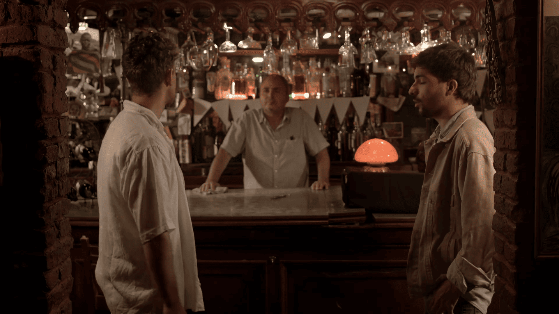 Matar al mensajero - Scene 5