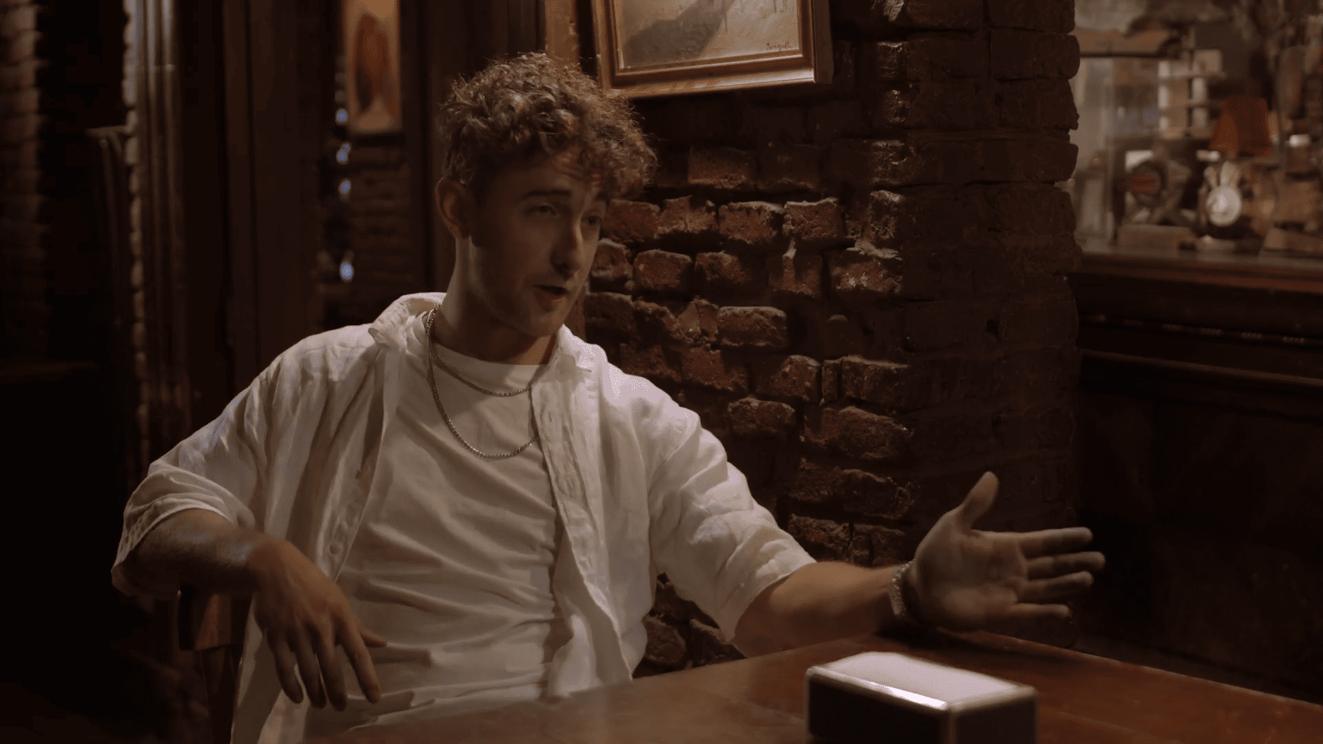 Matar al mensajero - Scene 6